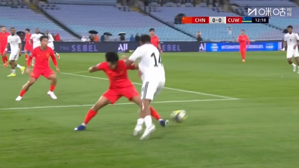 乒超名将赵子豪宣布退队仍征战，哲凯赖什帽子