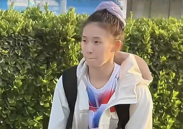 陈芋汐搭档换人热身备战世界杯总决赛 全红婵缺